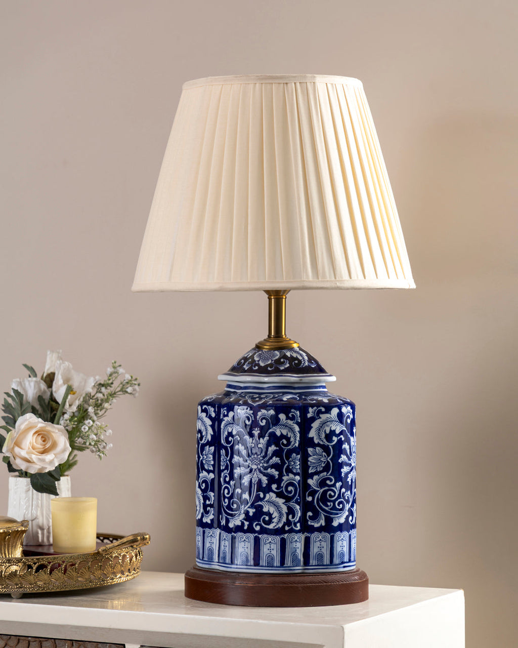 Classic Indigo Floral Table Lamp ( Large )