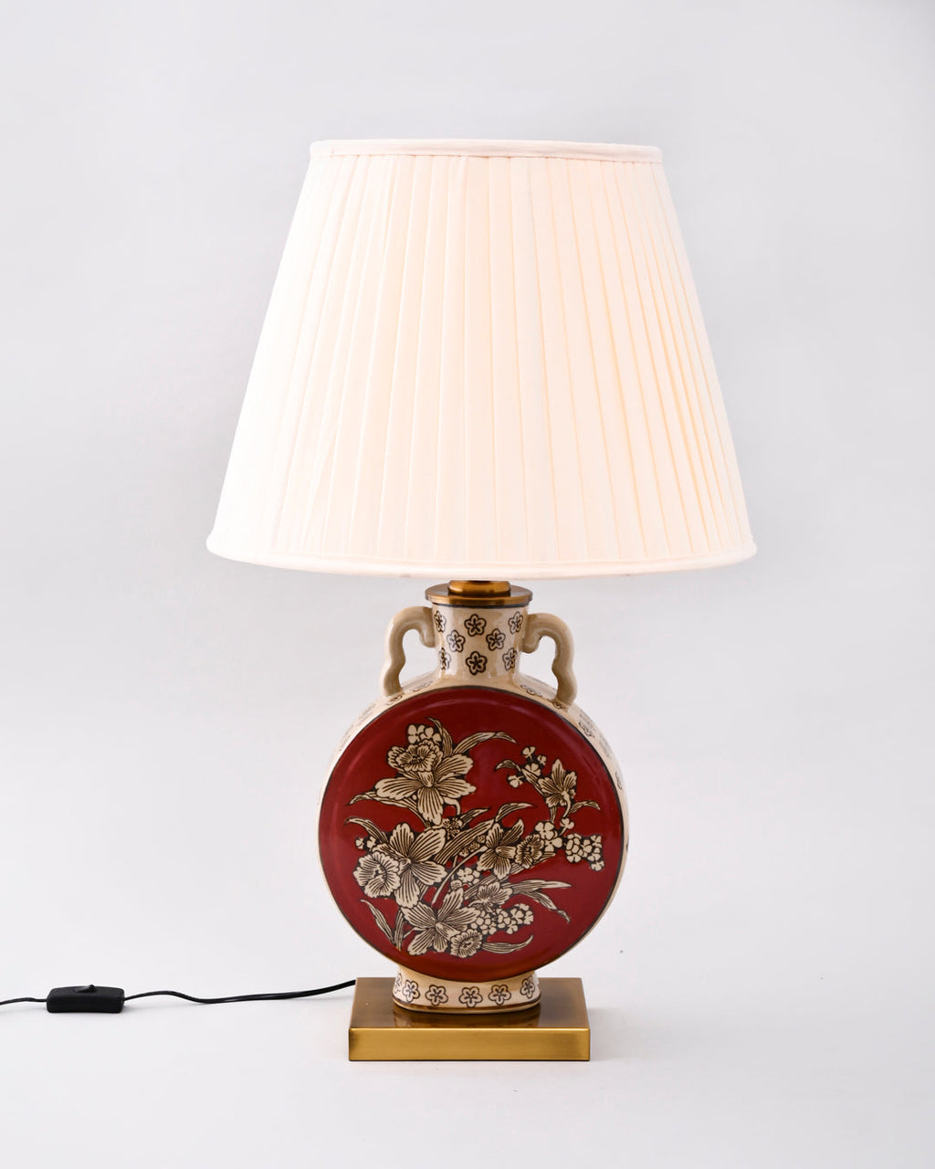Crimson Blossom Heritage Table Lamp